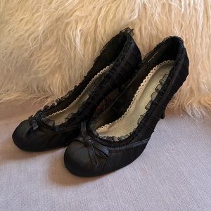 F21 black heels